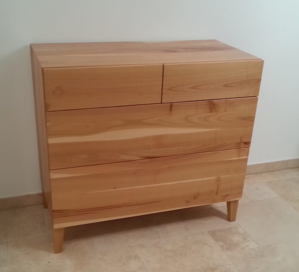 CHRISTOPH KILTZ | Kommode aus Kirschbaum